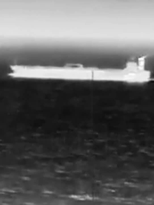 Ucraina lần đầu tiên tấn công tàu chở dầu của Nga ở Địa Trung Hải