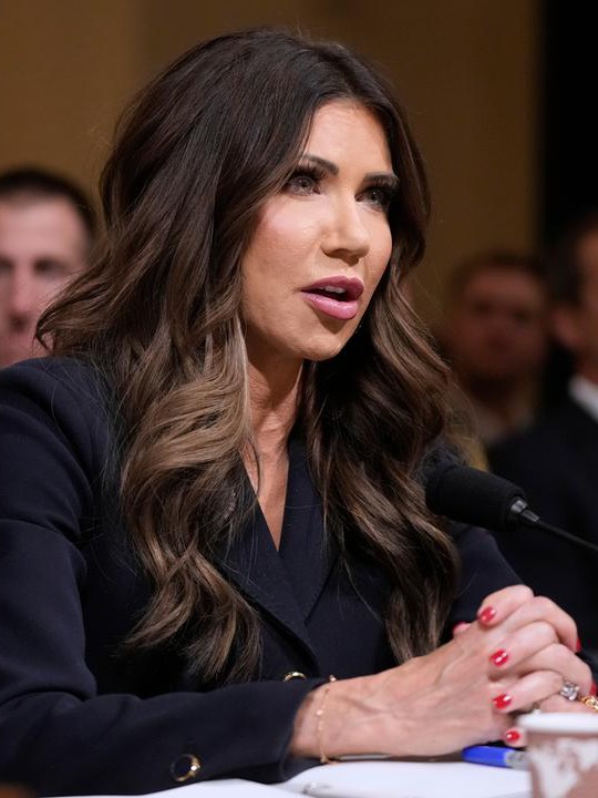 Giữa tuyên bố phong tỏa, Mỹ tiếp tục chặn tàu dầu gần Venezuela