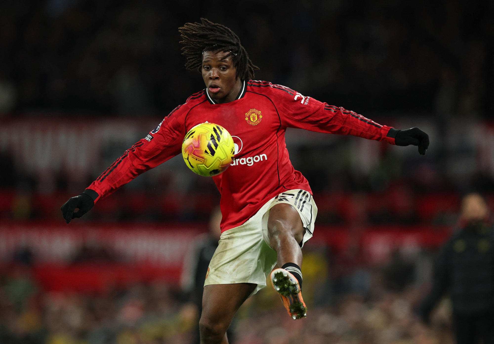 Man United đánh bại Newcastle nhờ bài ném biên - Ảnh 1.