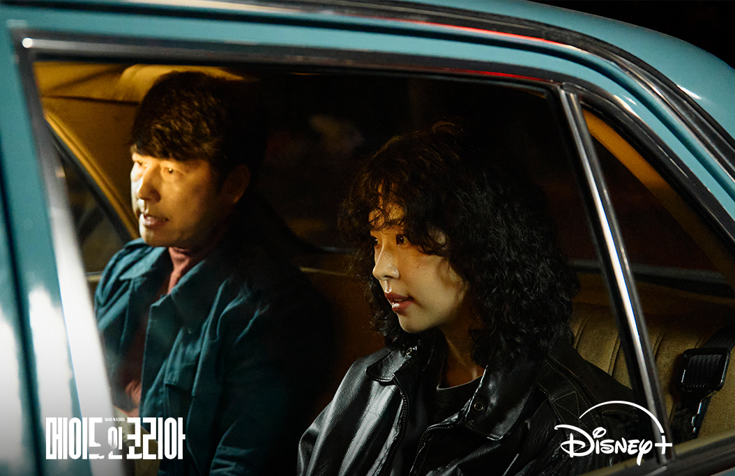 Made in Korea 'bá chủ' Disney+ chỉ sau 1 ngày, Hyun Bin nửa chính nửa tà- Ảnh 4.