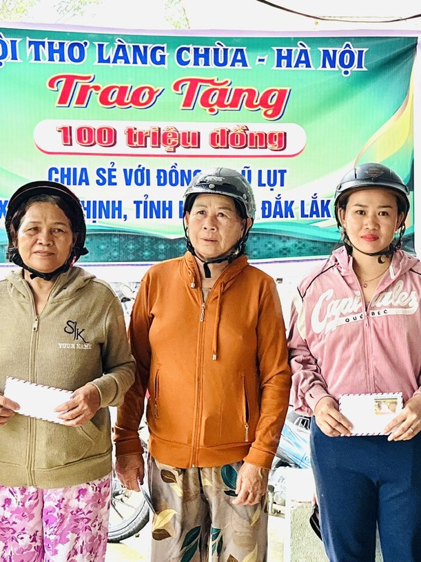 Hội thơ Làng Chùa - Hà Nội sẻ chia nghĩa tình với vùng lũ