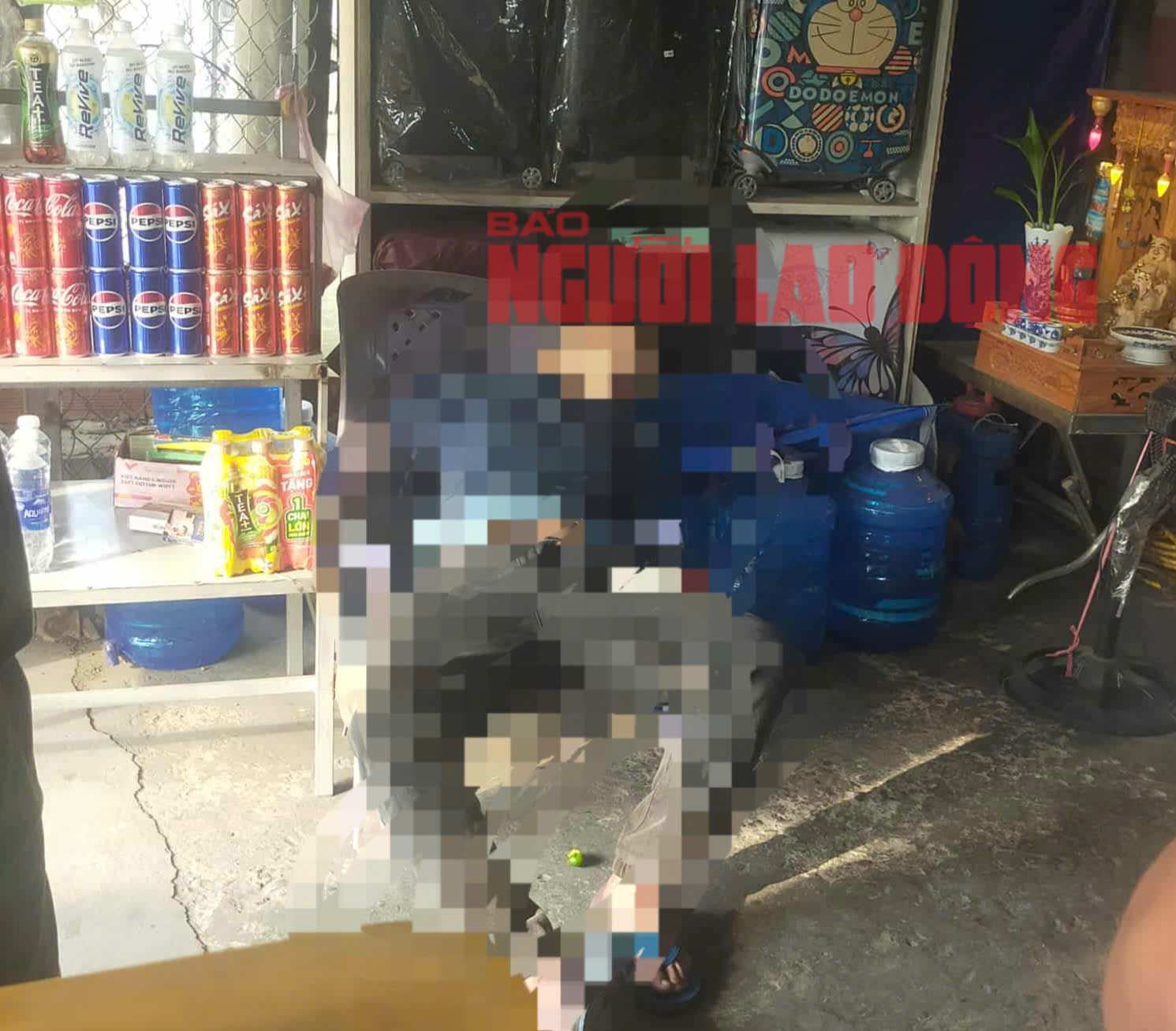 Một người đàn ông tử vong bất thường tại quán cà phê ven Quốc lộ 1 - Ảnh 1.
