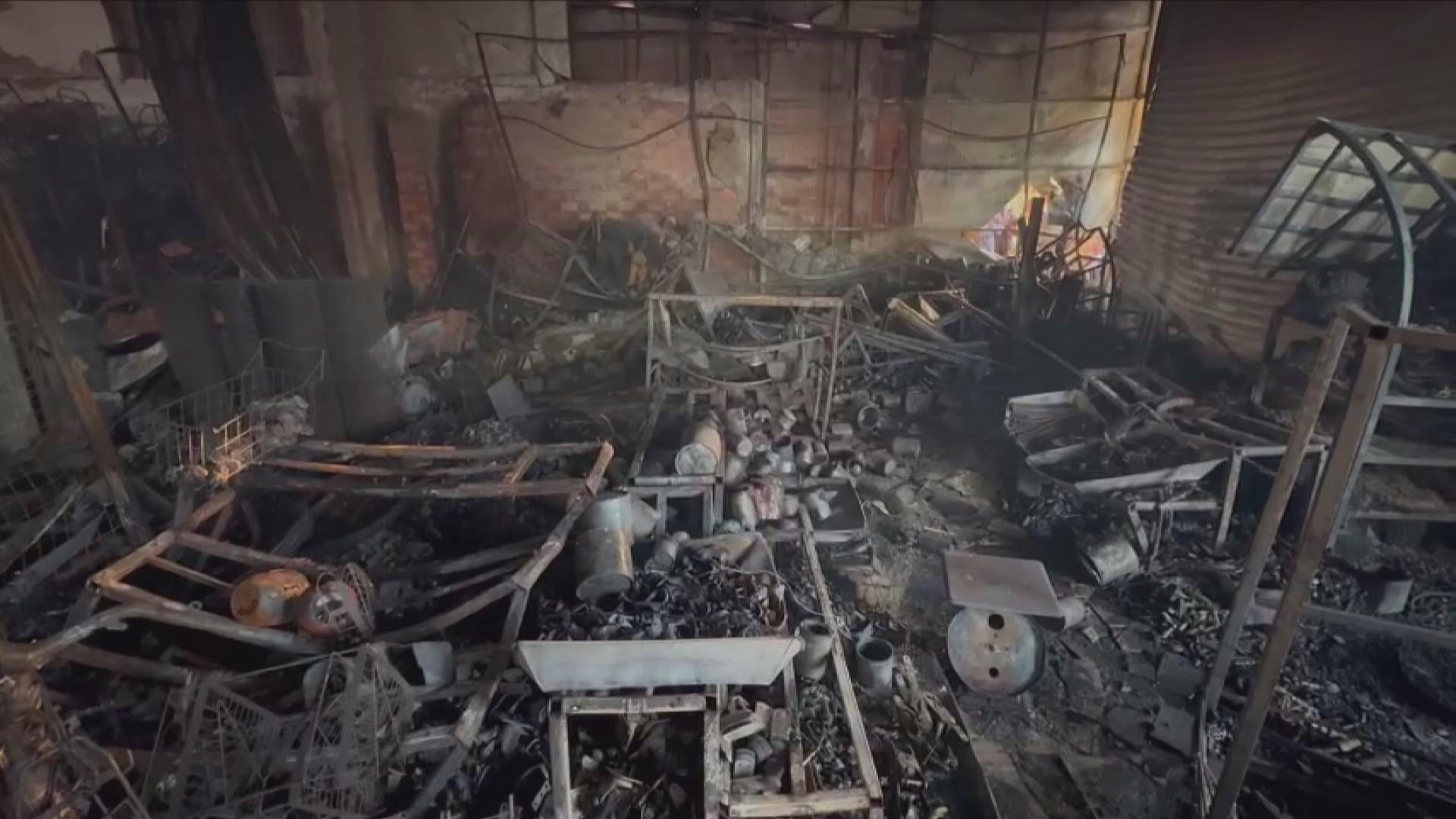 60 Giây ngày 27/12/2025 | Cháy nhà ở Đắk Lắk, 4 người tử vong - Ảnh 2.