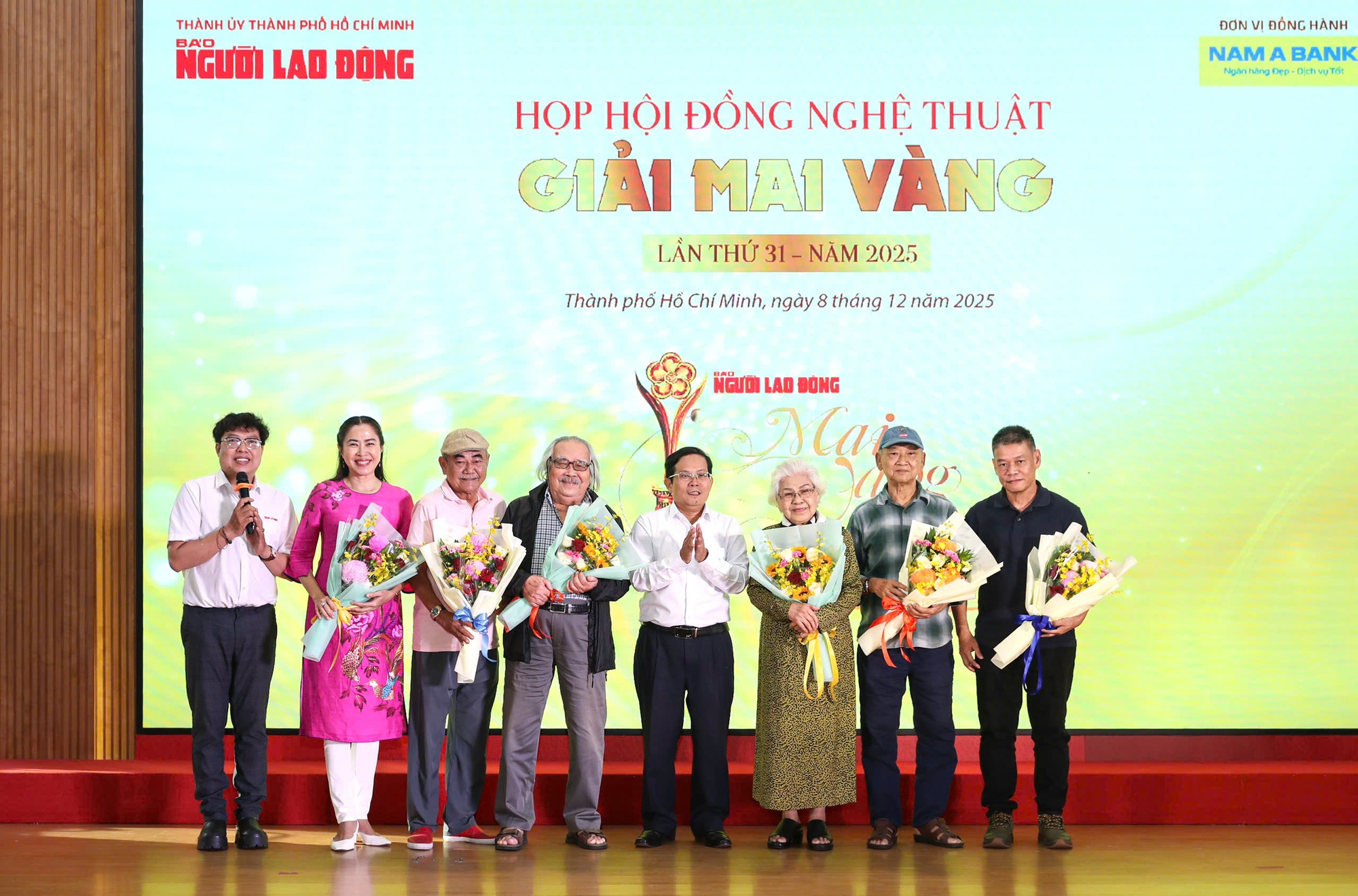 Bảng xếp hạng tạm thời giải mai vàng lần thứ 31-2025: Chờ kịch tính ở chặng cuối - Ảnh 1.