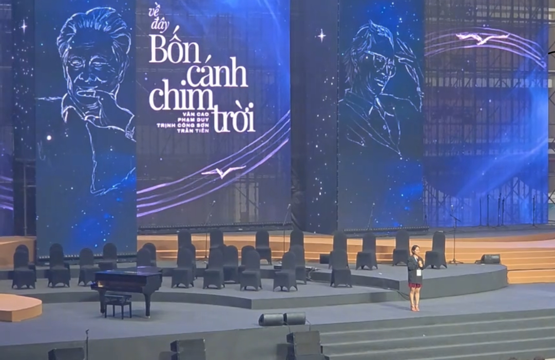 Bắt tạm giam giám đốc công ty huỷ show "Về đây bốn cánh chim trời"- Ảnh 2.