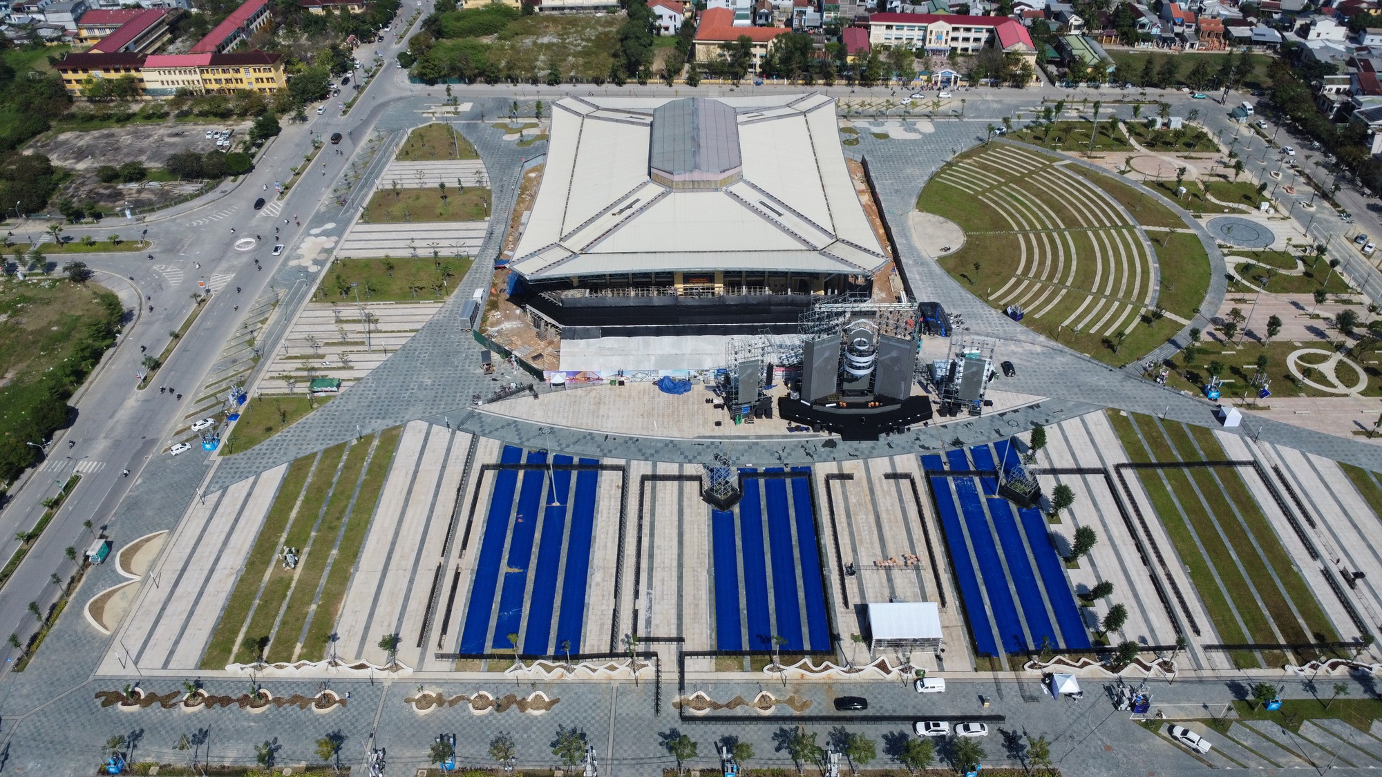 Countdown 2026 tại Huế diễn ra ở quảng trường mới với sức chứa 10.000 người- Ảnh 4.