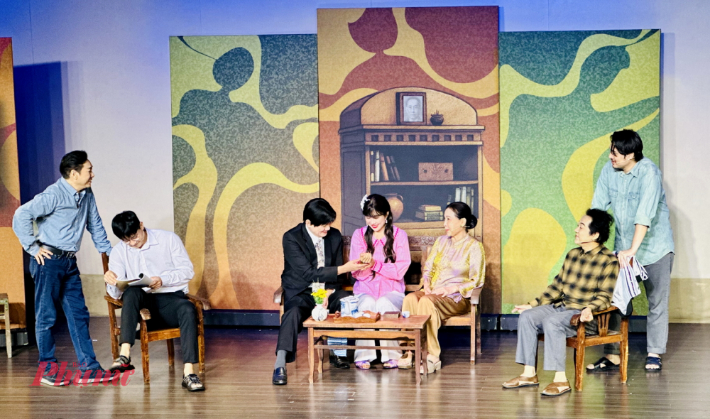 Sân khấu TP. Hồ Chí Minh kín lịch đầu năm mới 2026- Ảnh 1.