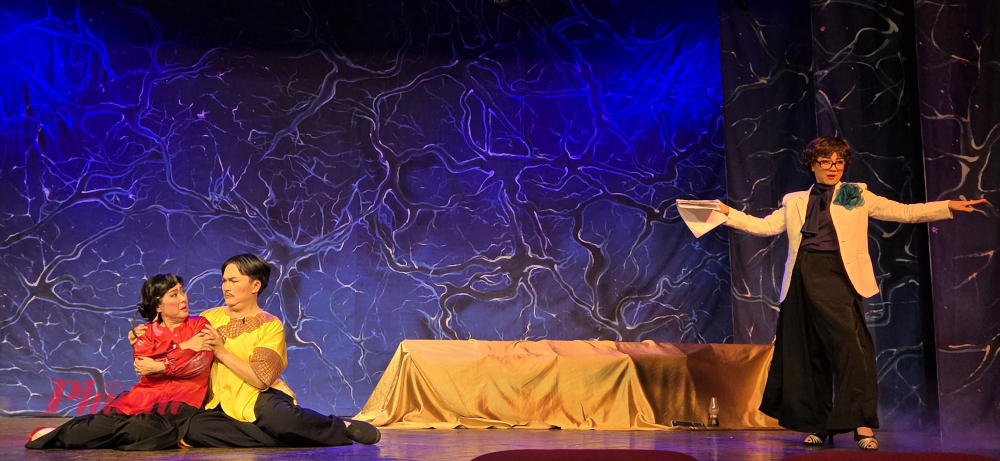 Sân khấu TP. Hồ Chí Minh kín lịch đầu năm mới 2026- Ảnh 3.