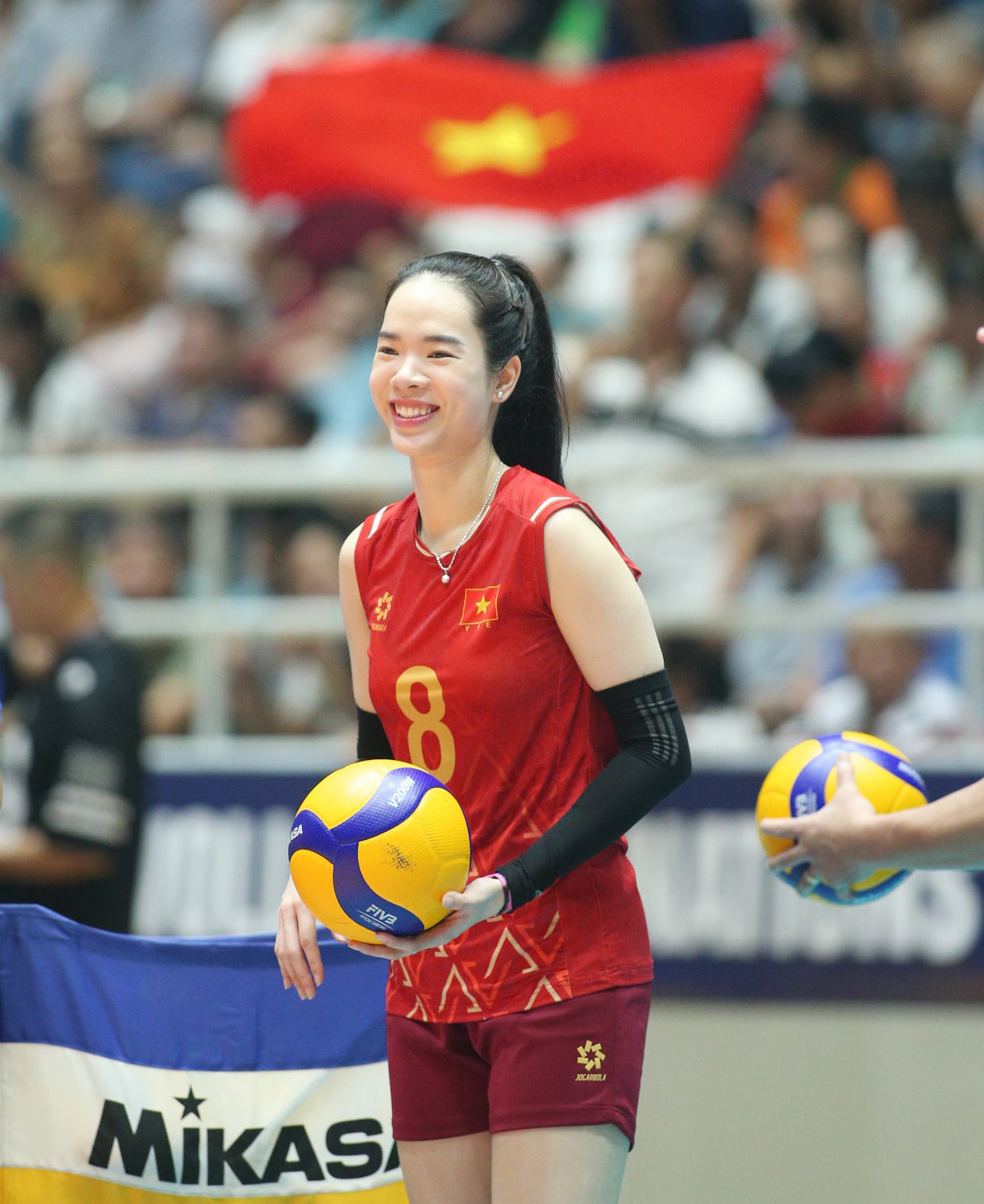 Nhan sắc hoa khôi cầm cờ cho đoàn thể thao Việt Nam tại SEA Games 33- Ảnh 1.