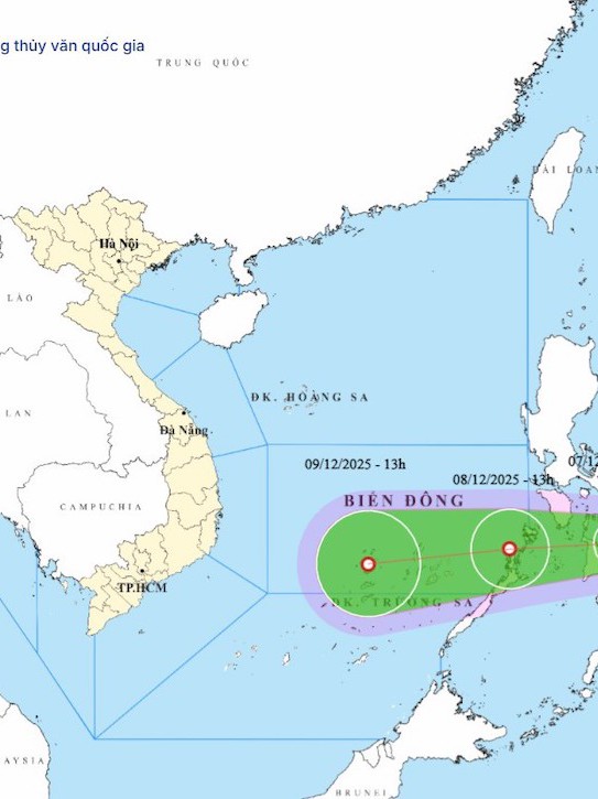 Áp thấp nhiệt đới sắp vào Biển Đông