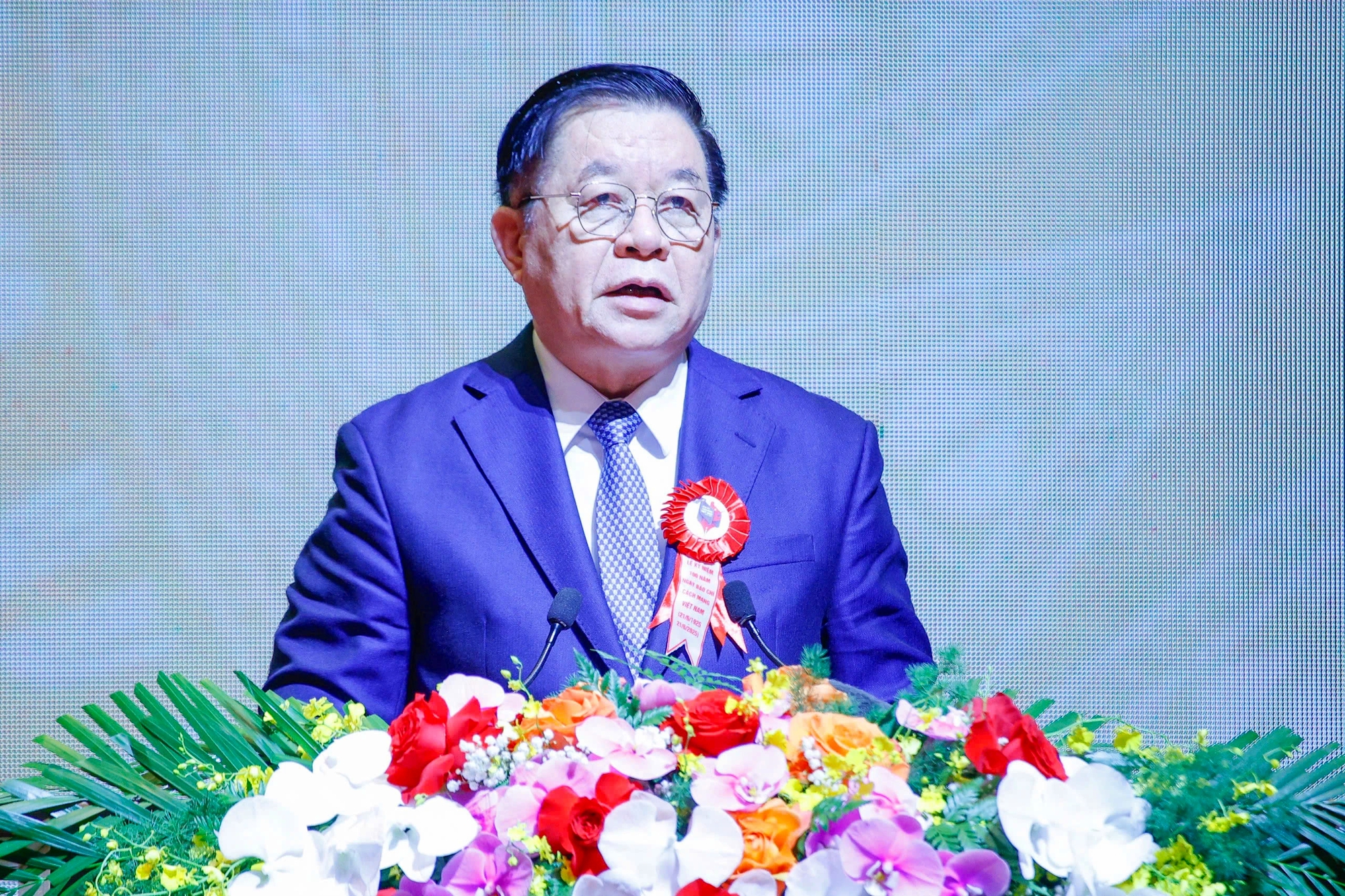 Tổng Bí thư Tô Lâm dự lễ kỷ niệm 100 năm Ngày Báo chí cách mạng Việt Nam- Ảnh 5. Tổng Bí thư Tô Lâm dự lễ kỷ niệm 100 năm Ngày Báo chí cách mạng Việt Nam- Ảnh 5.