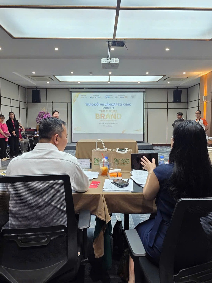 Vòng vấn đáp sơ khảo THE FUTURE BRAND 2025: "Chắp cánh" cho các giá trị thương hiệu Việt