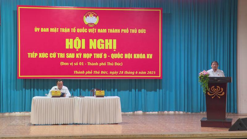 Đại biểu Quốc hội lắng nghe ý kiến cử tri TP. Thủ Đức- Ảnh 1.