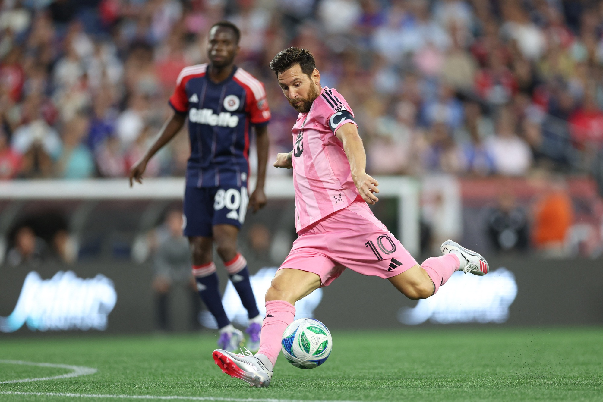 Messi lập kỷ lục lịch sử MLS, Inter Miami thắng liên tiếp- Ảnh 2. Messi lập kỷ lục lịch sử MLS, Inter Miami thắng liên tiếp- Ảnh 2.