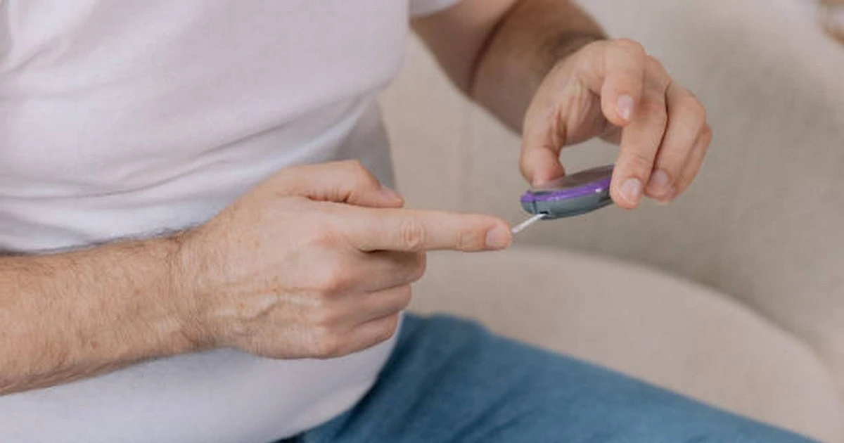 Chỉ số đường huyết tăng nhẹ cũng làm giảm khả năng sinh sản ở nam giới