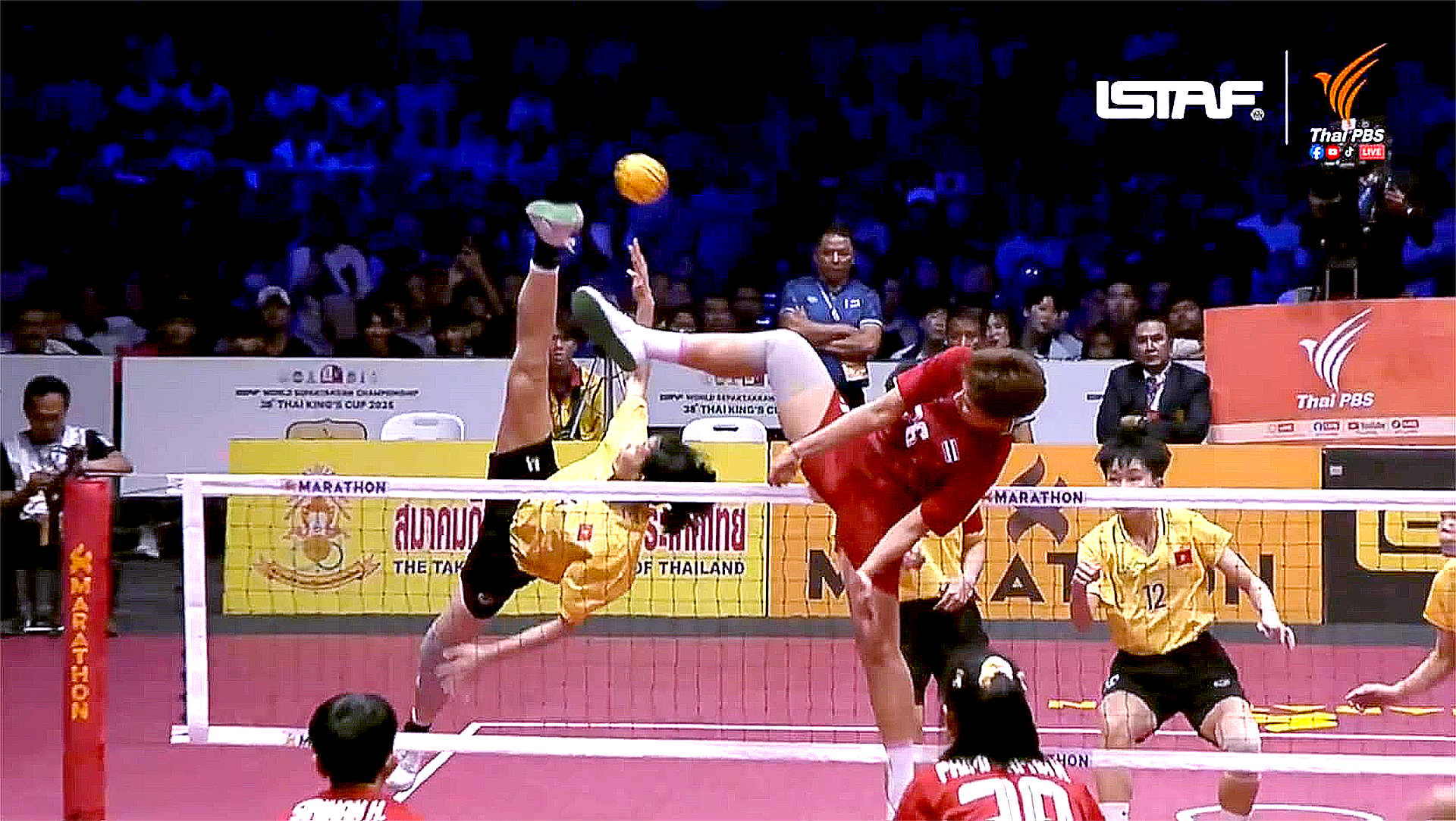 Thắng ngoạn mục Thái Lan, cầu mây nữ Việt Nam vô địch thế giới - Ảnh 1.