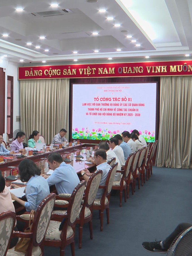 Tổ công tác số 01 làm việc với Ban Thường vụ Đảng ủy các cơ quan Đảng TP.HCM về công tác chuẩn bị Đại hội Đảng bộ
