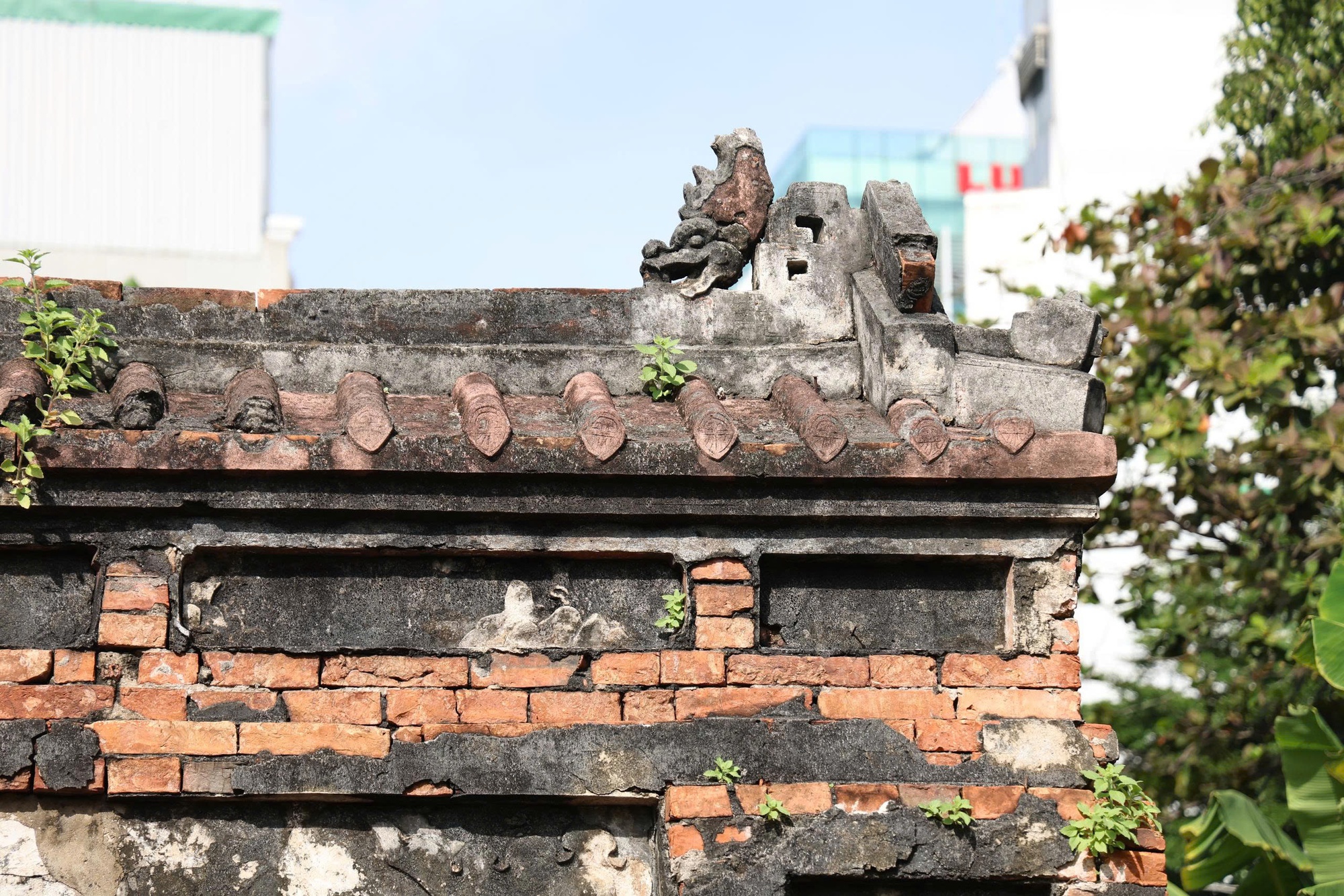 Mộ cổ 198 năm ở TP.HCM, của một "Ngũ hổ tướng" phò chúa Nguyễn- Ảnh 7.