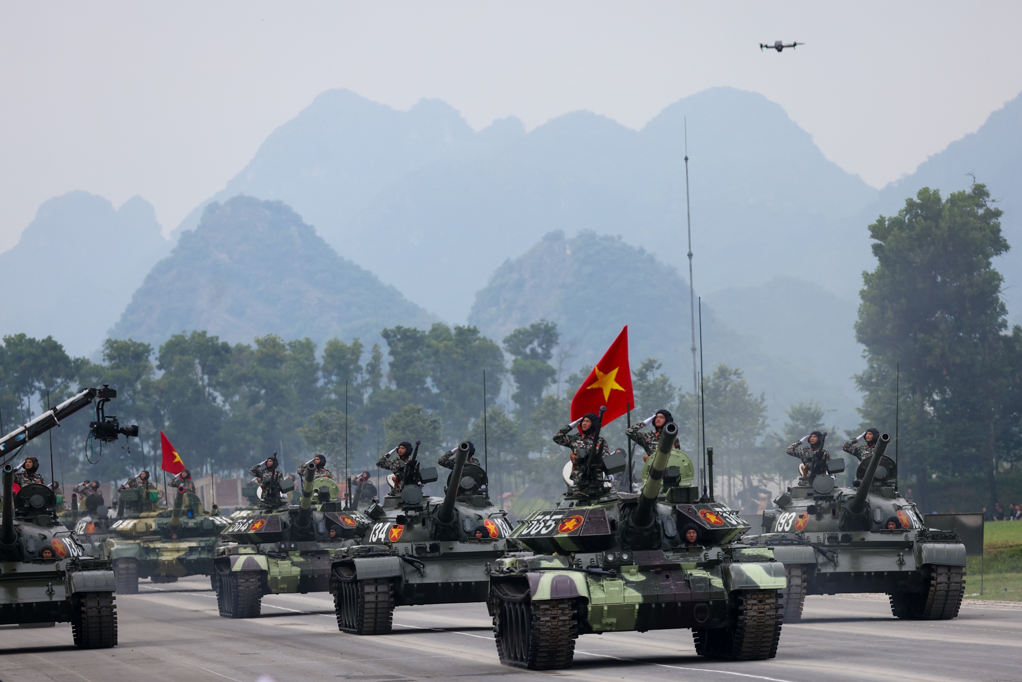 Binh chủng Tăng thiết giáp chủ lực trong diễu binh Quốc khánh 2.9- Ảnh 11.