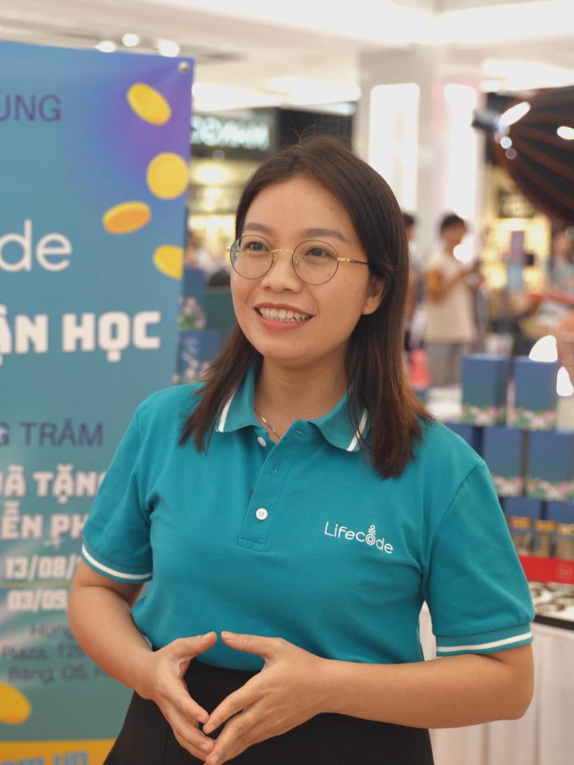 Hùng Vương Plaza bắt nhịp xu hướng bán lẻ đa kênh tại TP.HCM