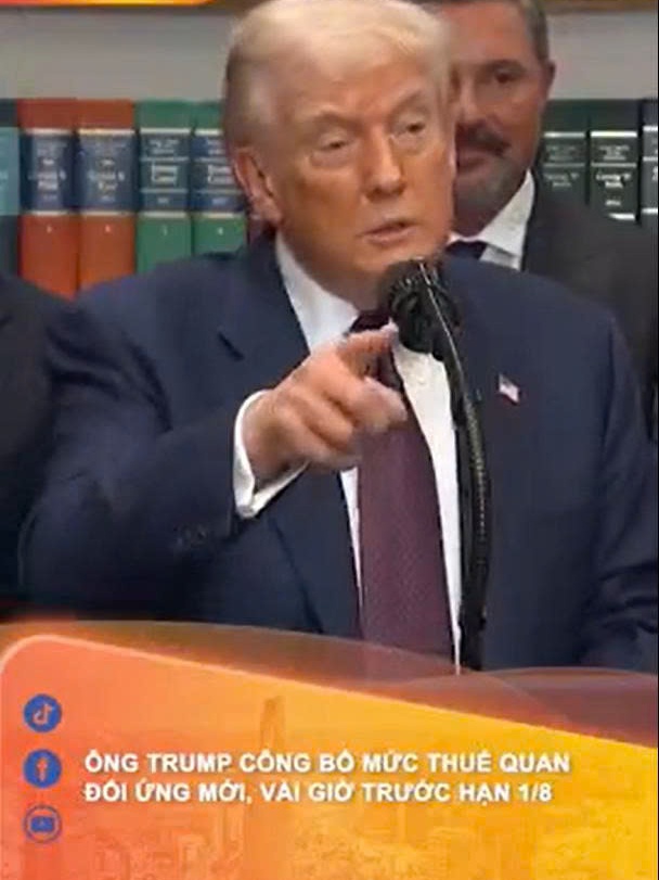 Ông Trump công bố mức thuế quan đối ứng mới, vài giờ trước thời hạn 1/8