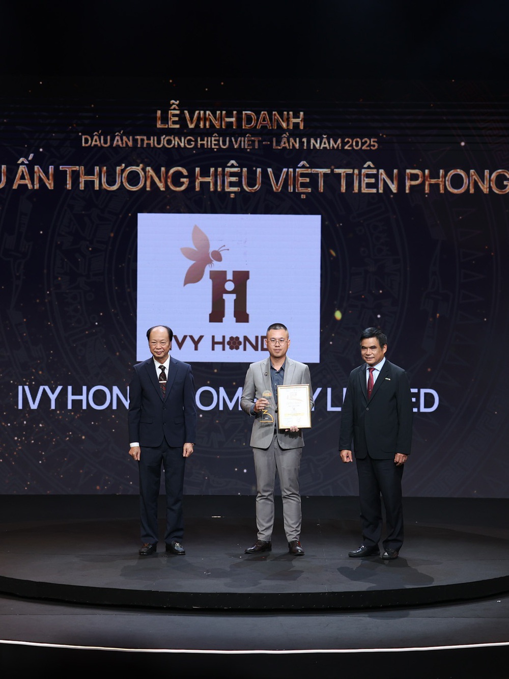 Mật ong Ivy Honey – Tiên phong nâng tầm giá trị mật ong Việt