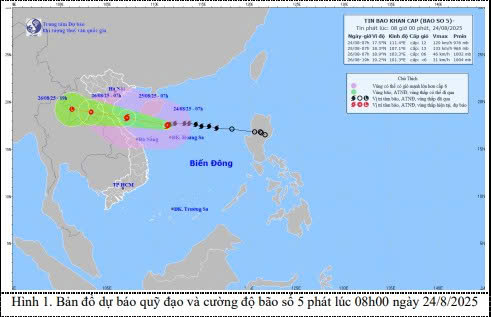 Bão giật cấp 15 trên Biển Đông, chỉ còn cách đất liền 600km - Ảnh 2.