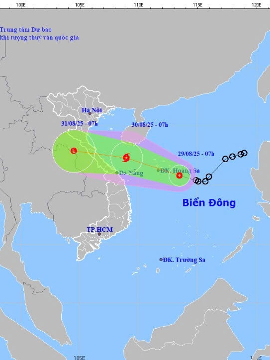 Áp thấp nhiệt đới hình thành trên Bắc Biển Đông, hướng về vùng biển từ Nghệ An đến Huế