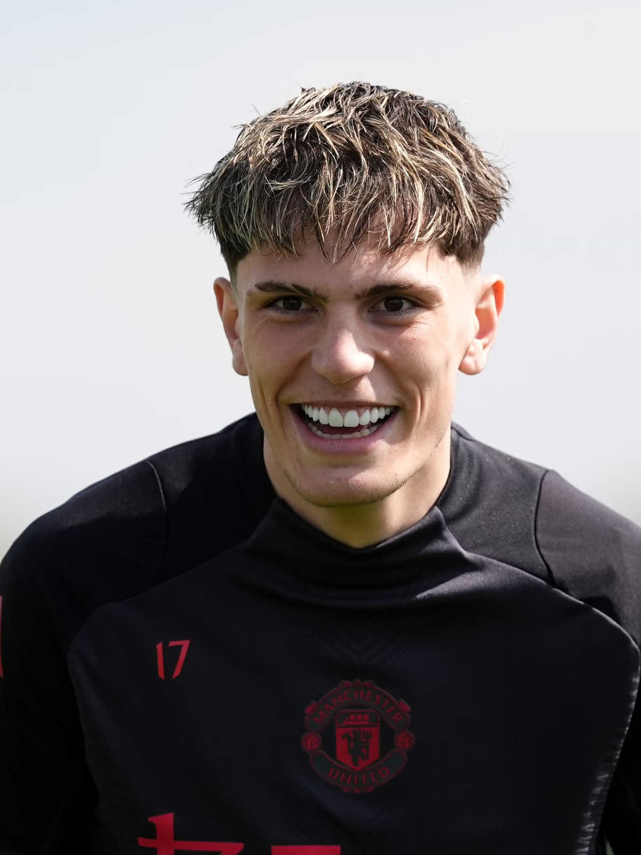 Manchester United đồng ý bán Garnacho cho Chelsea với giá 40 triệu bảng