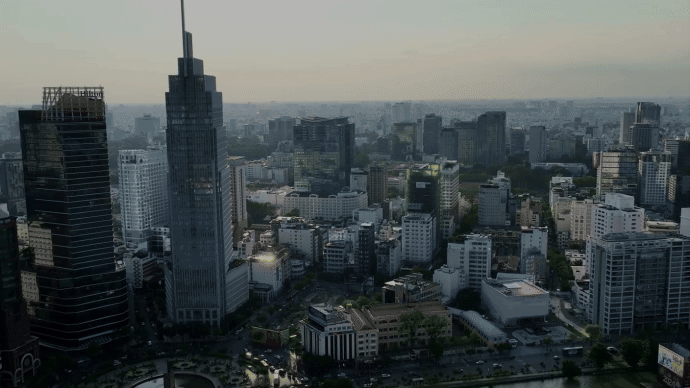 Dự báo thời tiết ngày 4/8/2025: TP.HCM có mây, có mưa rào và dông - Ảnh 1.
