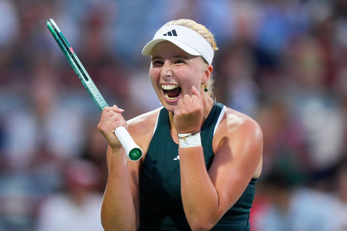 Đương kim vô địch Wimbledon bị loại sốc ở Canada Open, chấm dứt mạch trận toàn thắng - Ảnh 2.