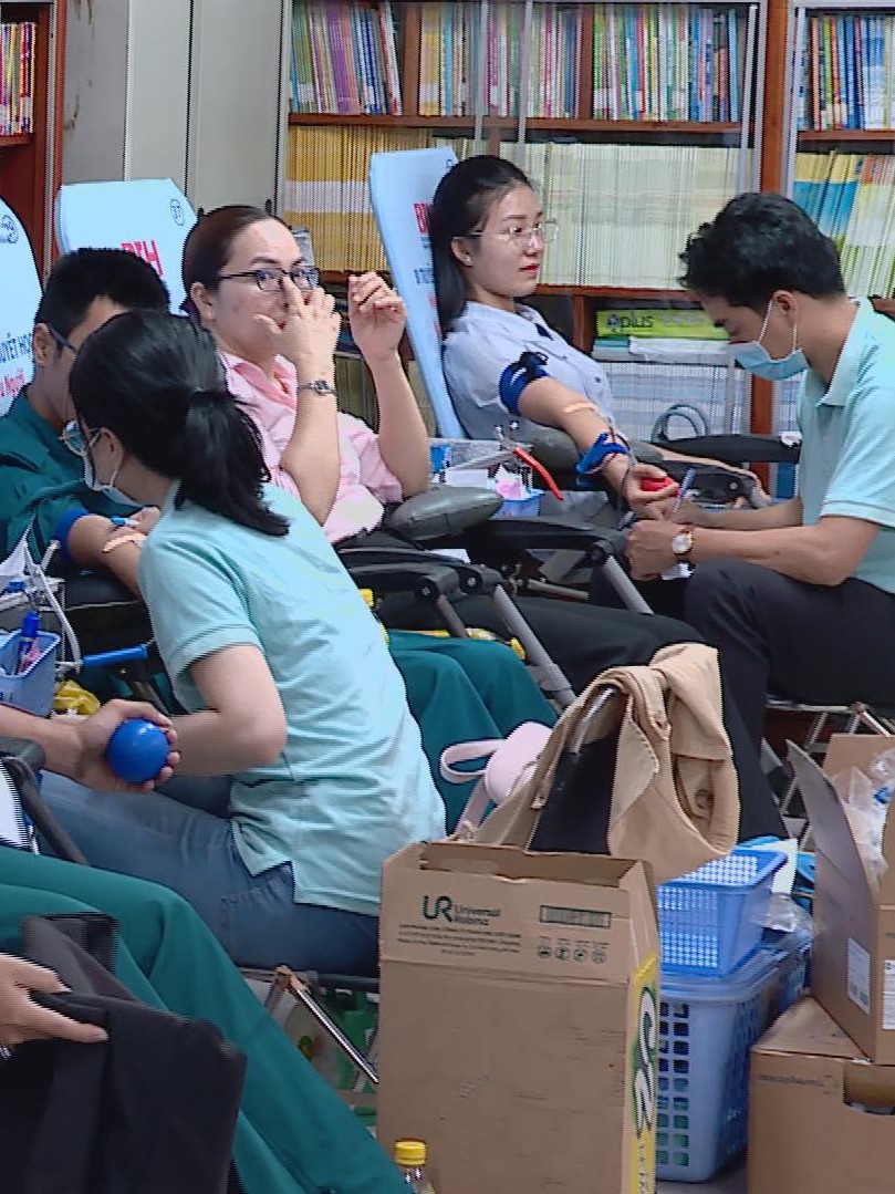 Lan tỏa nghĩa cử cao đẹp từ Chương trình hiến máu tình nguyện “Chia sẻ giọt máu hồng”