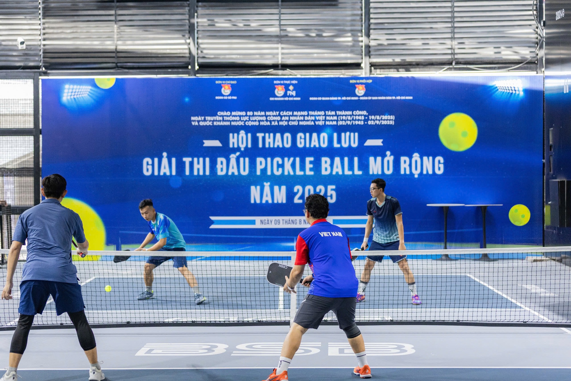 Sôi nổi Giải Pickleball cán bộ đoàn viên TP.HCM- Ảnh 2.