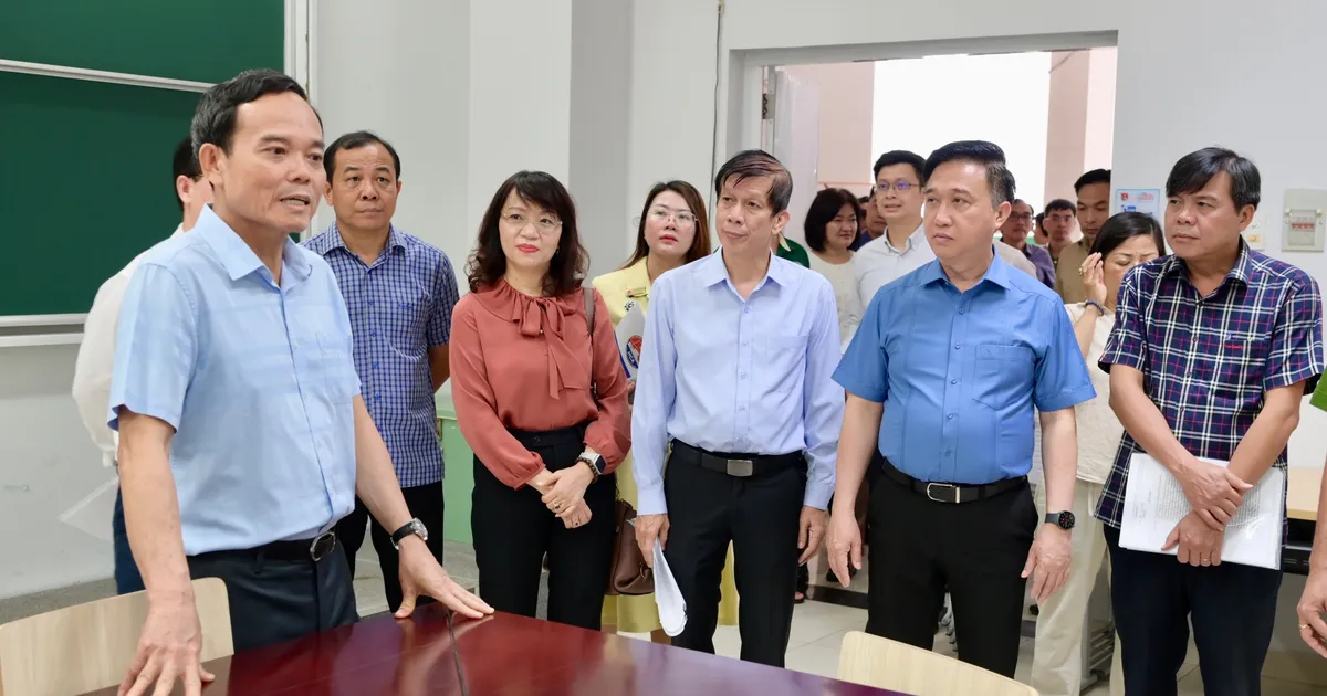 Bí thư Thành ủy TPHCM Trần Lưu Quang: Ứng dụng cao nhất công nghệ phục vụ đại hội
