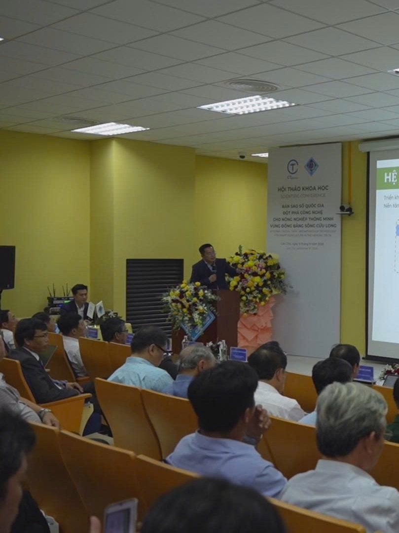 CT Group hợp tác Đại học Cần Thơ đào tạo phi công UAV và phát triển nông nghiệp thông minh