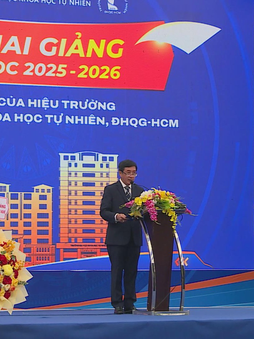 TP.HCM: Trường Đại học Khoa học Tự nhiên trao 22 tỷ đồng học bổng cho tân sinh viên