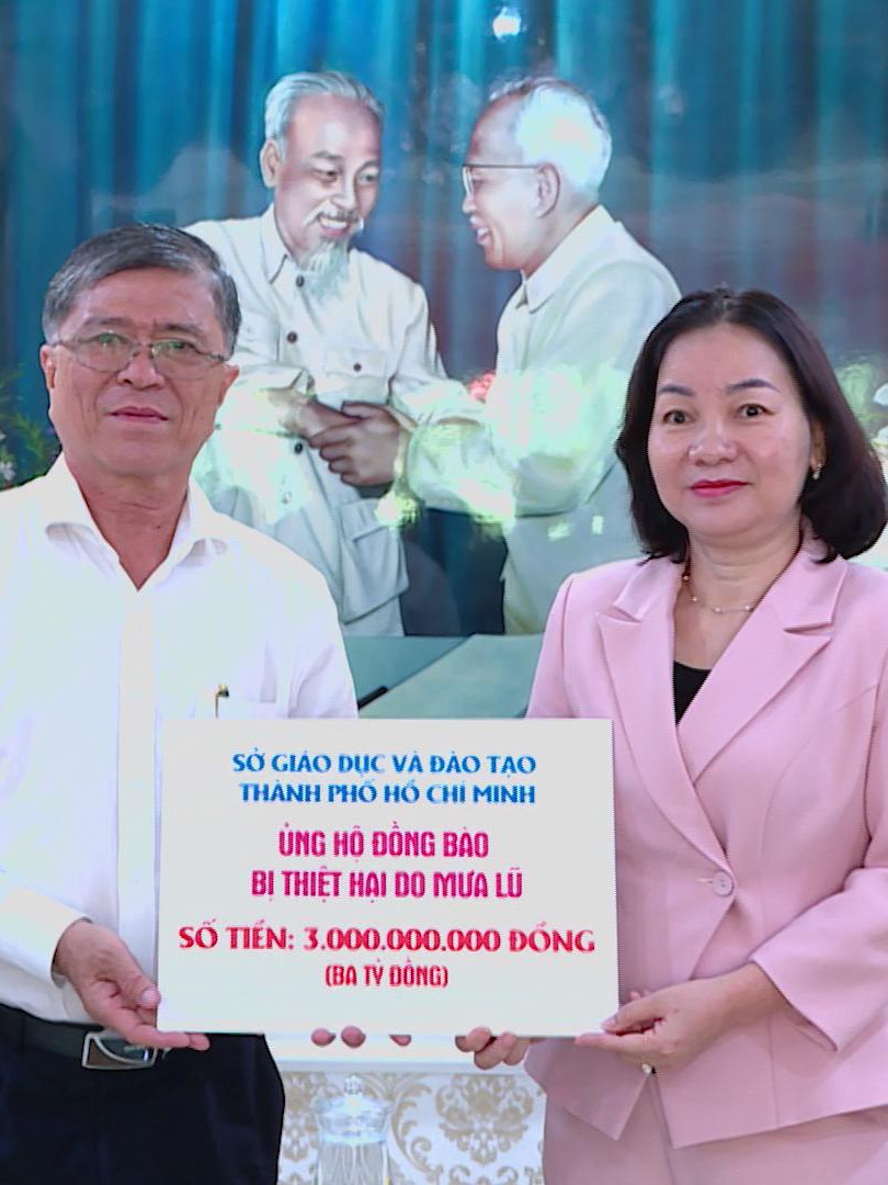 Sở Giáo dục và Đào tạo TP.HCM ủng hộ đồng bào miền Bắc bị ảnh hưởng mưa lũ