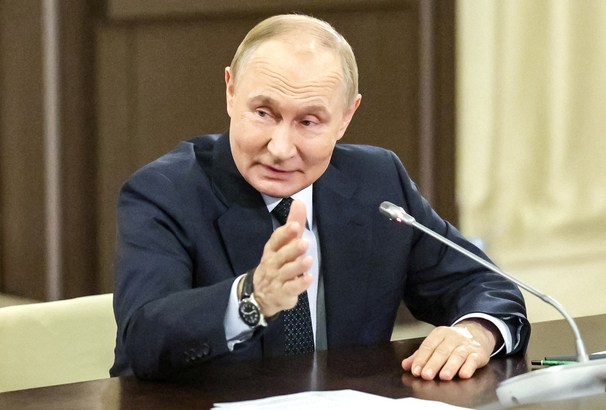 Ông Putin lý giải về gia tăng chi tiêu cho quốc phòng Nga - Ảnh 1.
