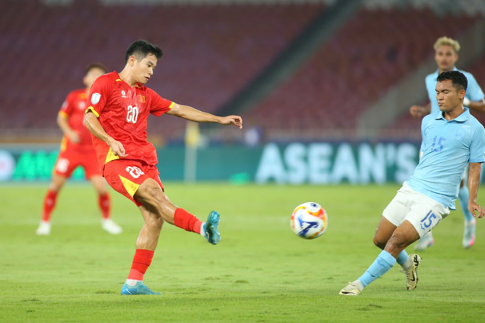 U.23 Việt Nam có thể hình đẹp như 'Tây': Sẵn sàng ra quân thắng đậm U.23 Bangladesh- Ảnh 3. U.23 Việt Nam có thể hình đẹp như 'Tây': Sẵn sàng ra quân thắng đậm U.23 Bangladesh- Ảnh 3.