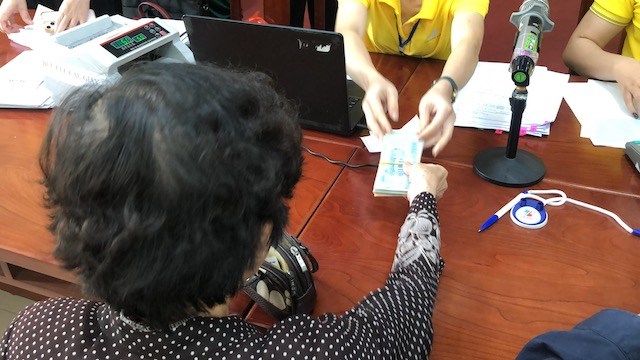 Điều kiện để người hưởng trợ cấp hưu trí xã hội nhận mức cao hơn 500.000 đồng/tháng- Ảnh 1.