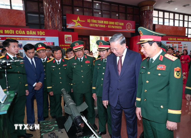 Tổng Bí thư: Phát huy cao độ bản lĩnh, trí tuệ, nghệ thuật quân sự Việt Nam- Ảnh 3. Tổng Bí thư: Phát huy cao độ bản lĩnh, trí tuệ, nghệ thuật quân sự Việt Nam- Ảnh 3.