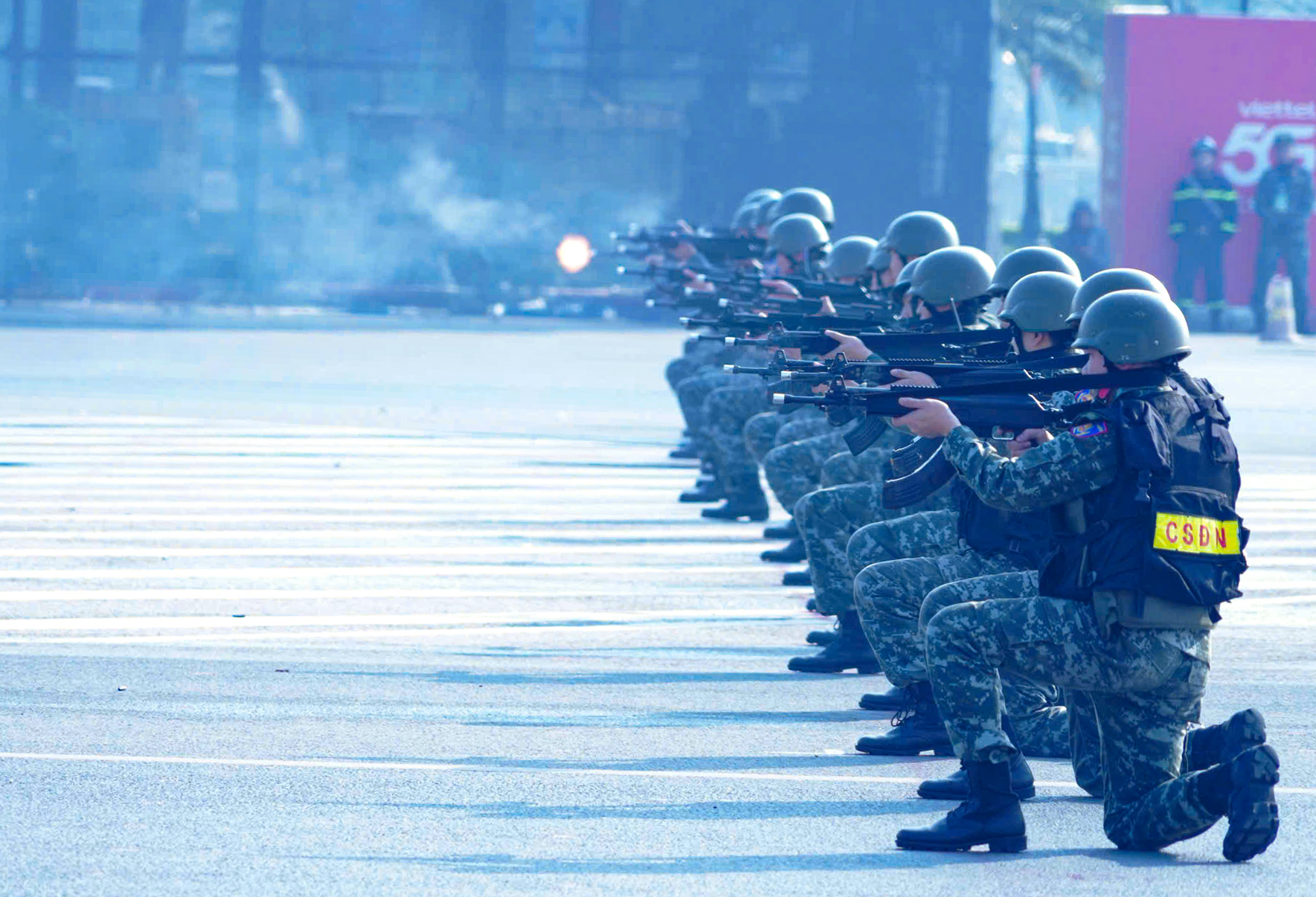 - Ảnh 26. - Ảnh 26.