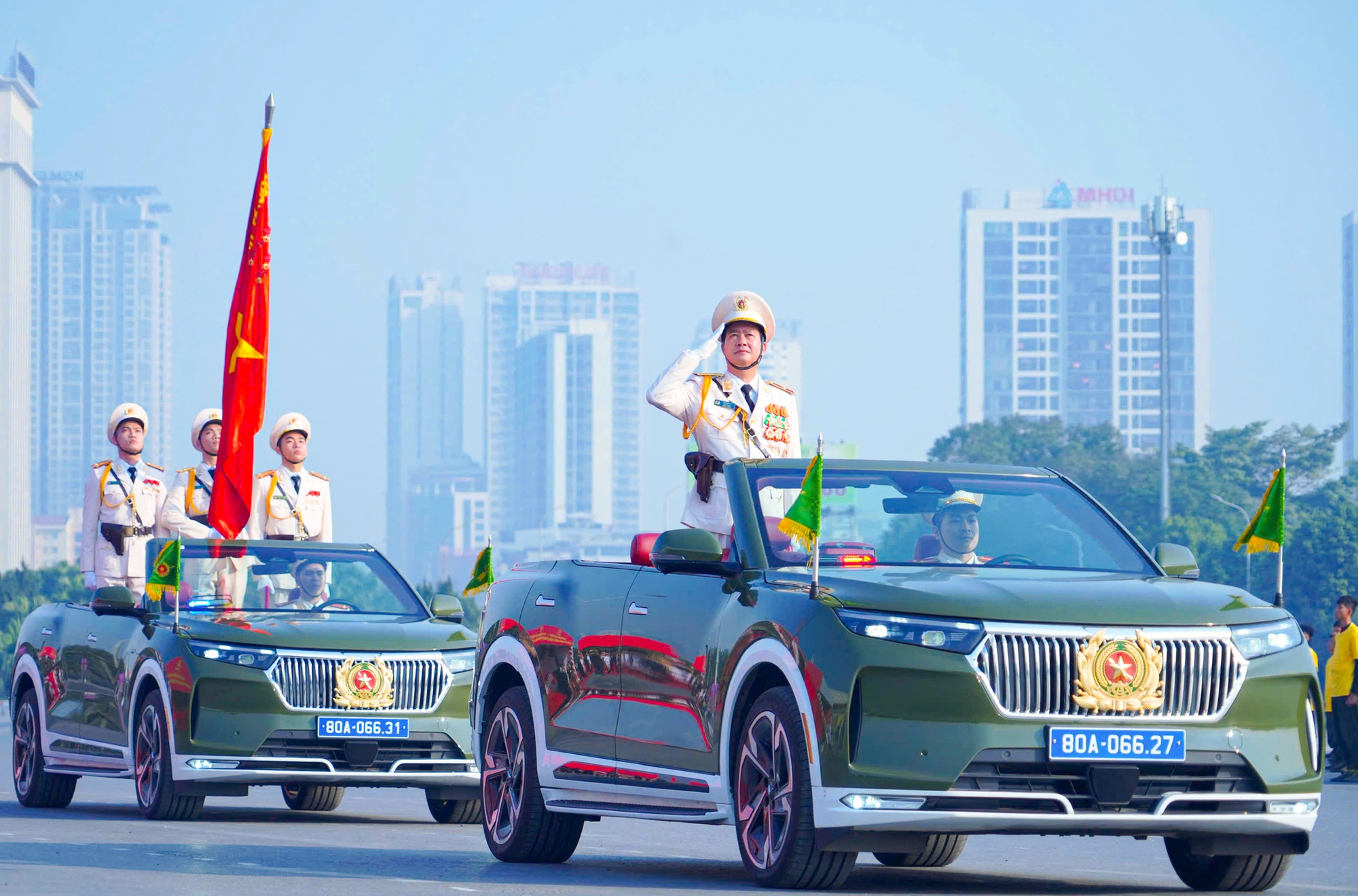 - Ảnh 2. - Ảnh 2.