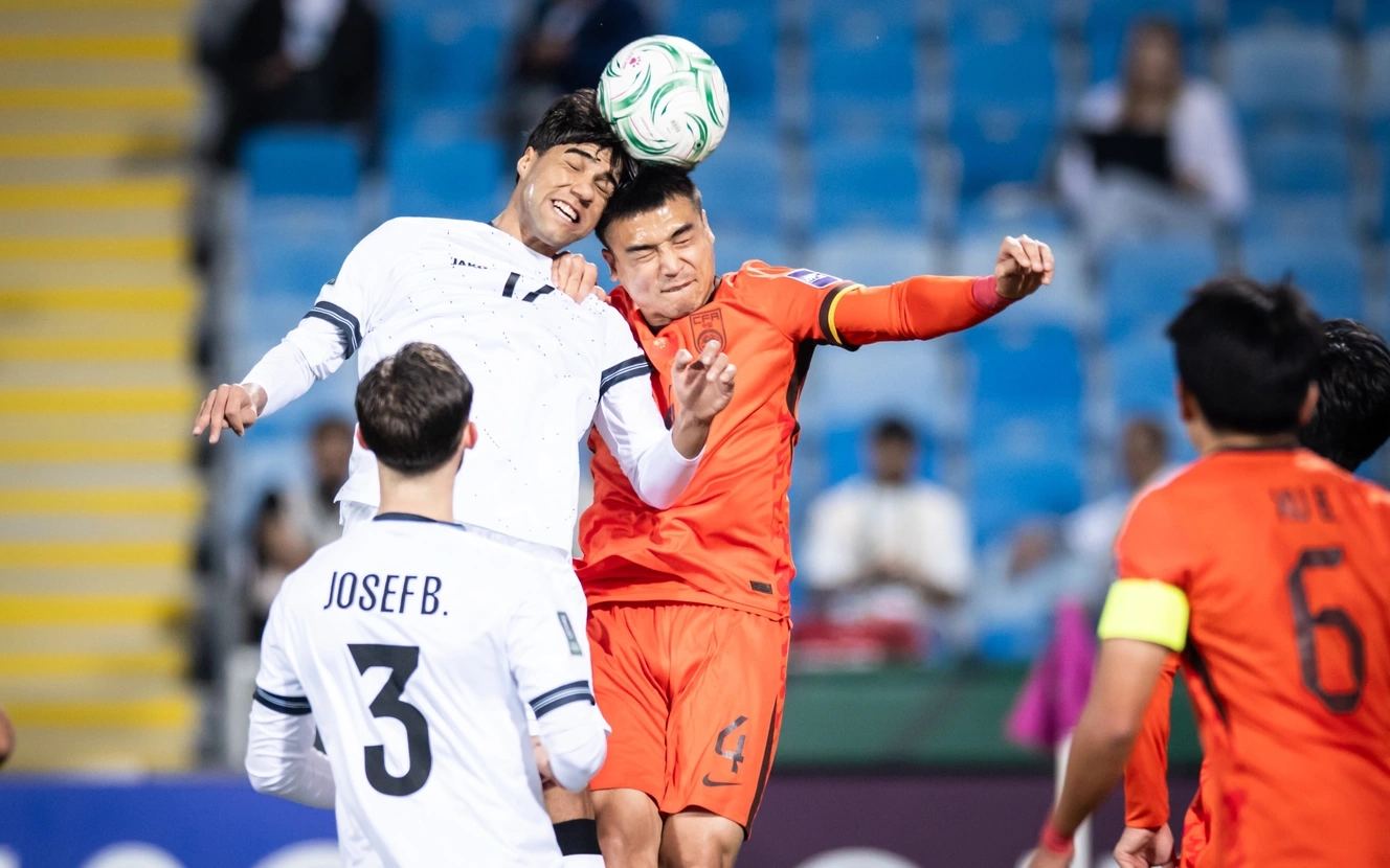 Khai màn bảng D U23 Châu Á: Úc giành 3 điểm, Trung Quốc gây bất ngờ