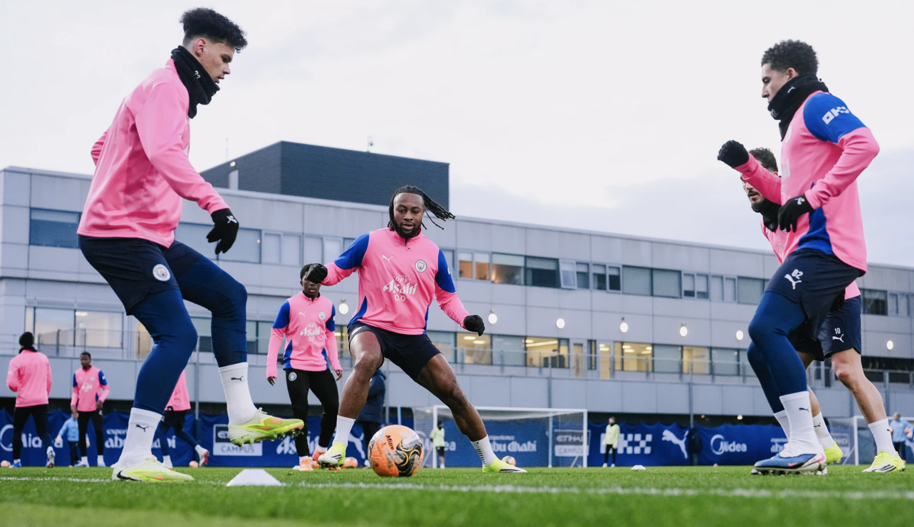 Semenyo sẽ mang điều gì đến với hàng công hùng mạnh Man City? - Ảnh 4.