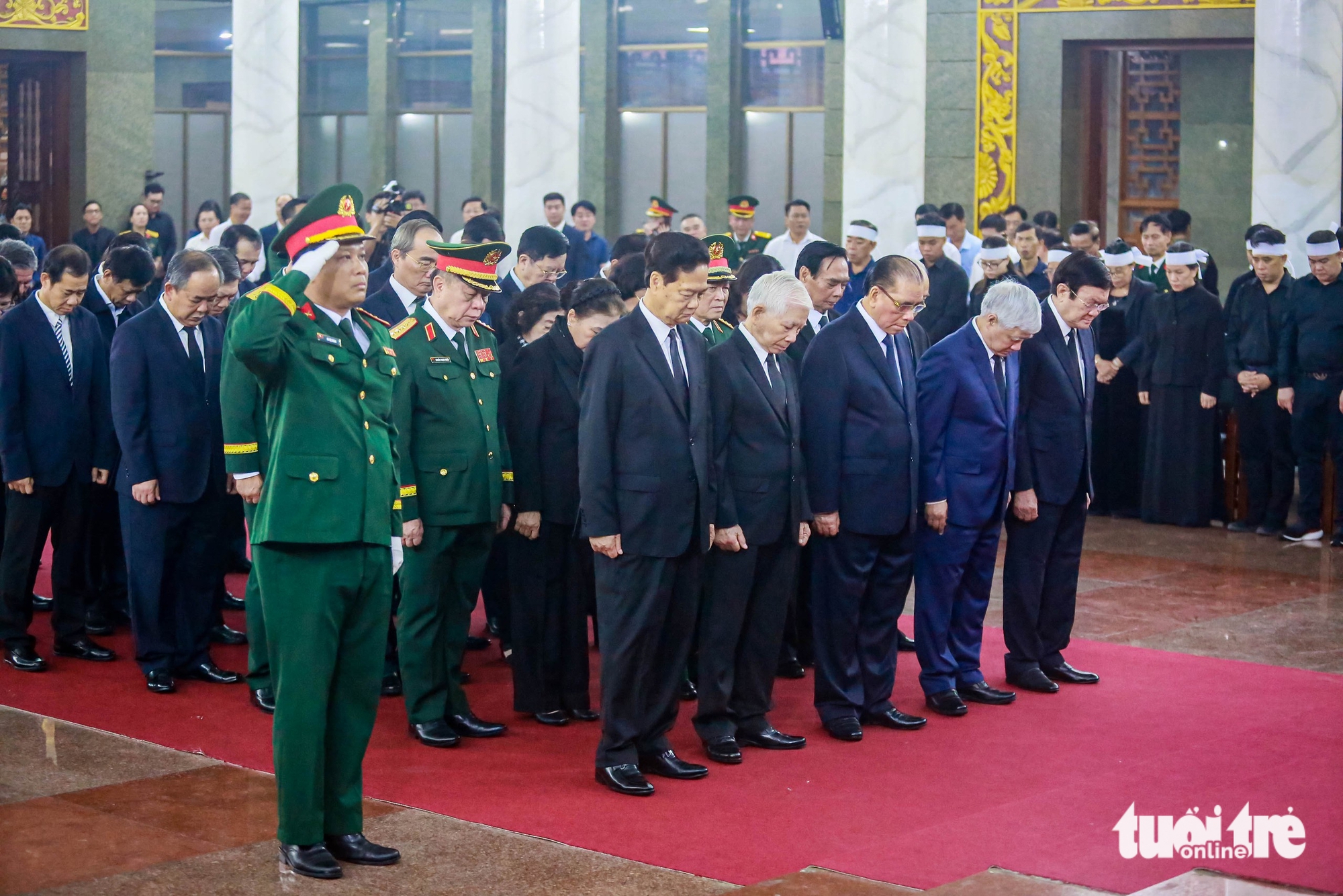 Lễ viếng Đại tướng Lê Văn Dũng, nguyên Chủ nhiệm Tổng cục Chính trị Quân đội nhân dân Việt Nam - Ảnh 5.