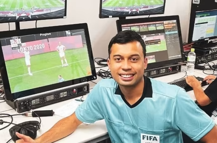 Xác định tổ trọng tài điều hành trận U23 Việt Nam chạm trán U23 UAE - Ảnh 3.