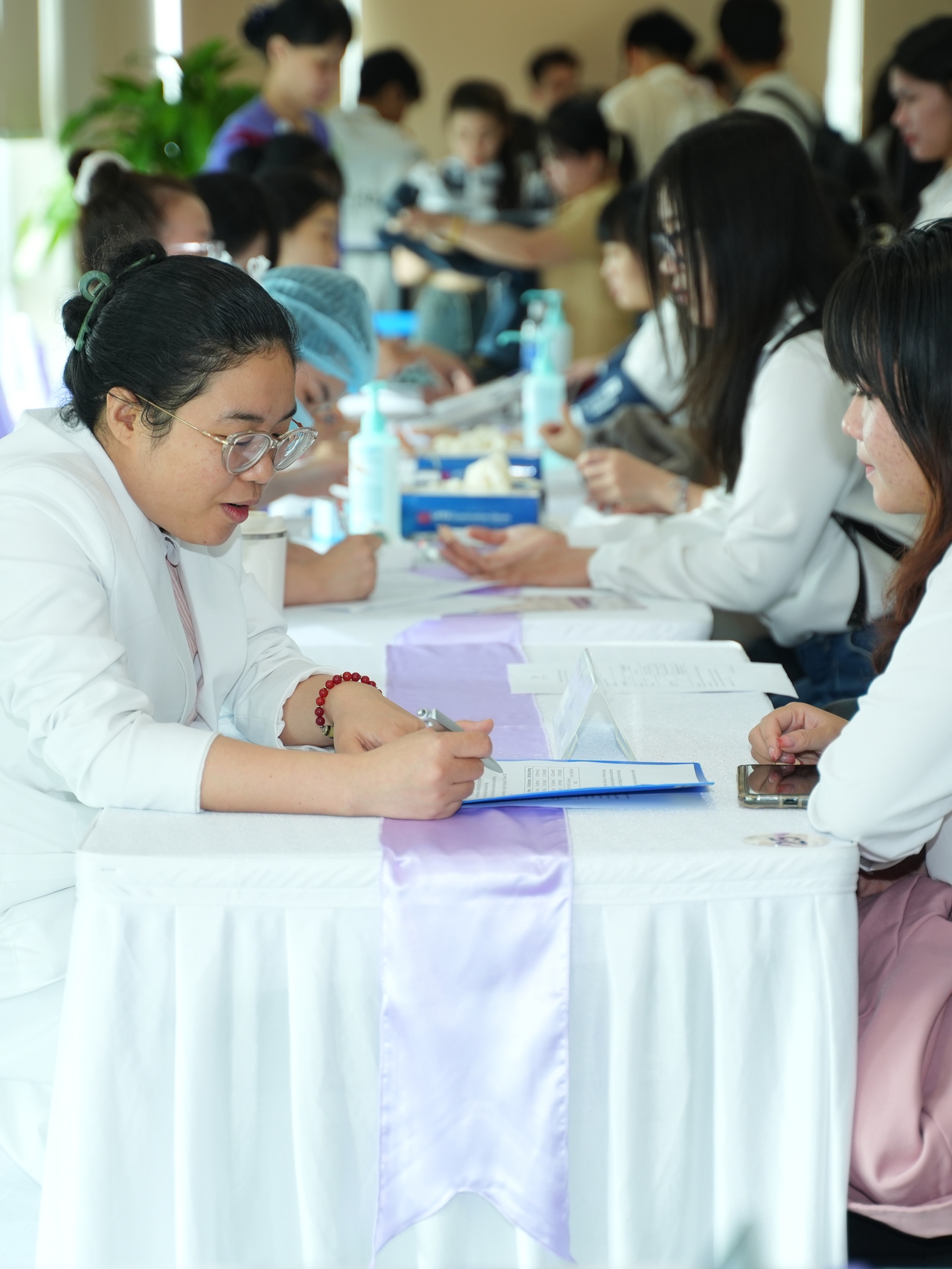 Mở rộng cơ hội khám chữa bệnh chất lượng cao bằng BHYT tại phía Đông TP. Hồ Chí Minh