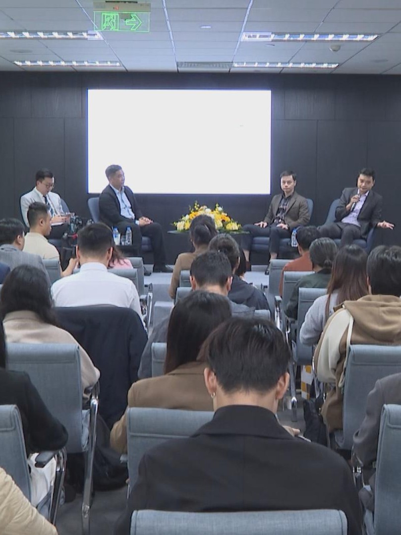 "Vững bước vượt sóng": Chứng khoán Việt Nam nâng tầm vị thế năm 2026