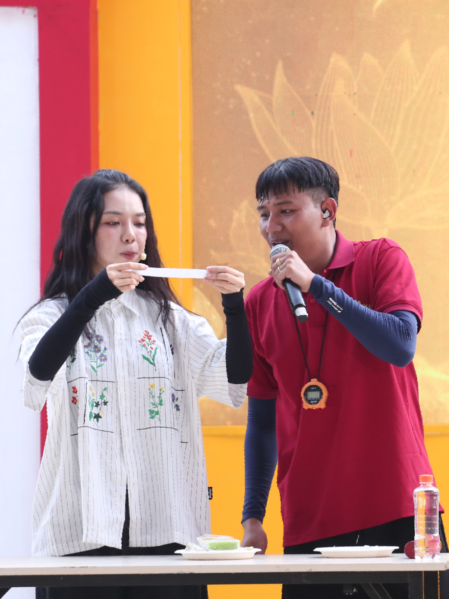 "Mái ấm gia đình Việt" tập 55: Hơn 450 triệu trao đến các em mồ côi